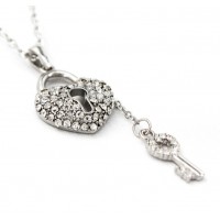 Necklace – 12 PCS Rhinestone Heart w/ Key Charms Necklace - Clear -  NE-JVSN8149CL